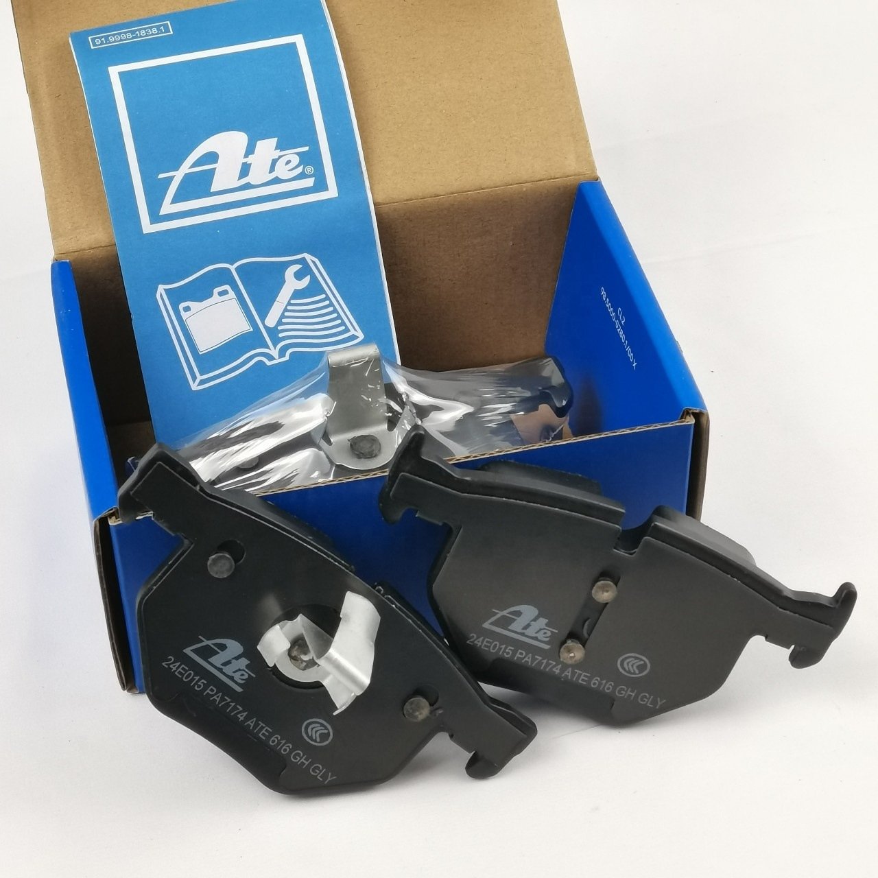 ATE 34216763043 BMW rear brake pad detail